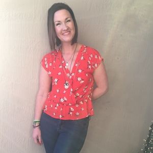 Meet your Posher, Les lea